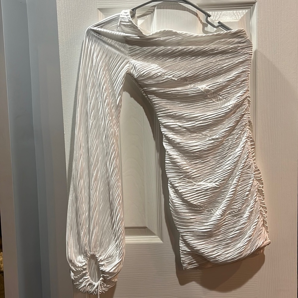 Lucy in the Sky- Ivy Pleated One Shoulder Dress in White
